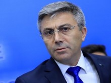 ДПС решава дали да подкрепи проектокабинета "Габровски"