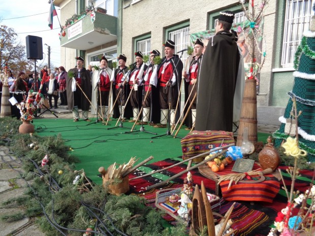 Пет старозагорски читалища взеха участие в Националния фестивал "От Игнажден до Коледа – традиции и съвременност"