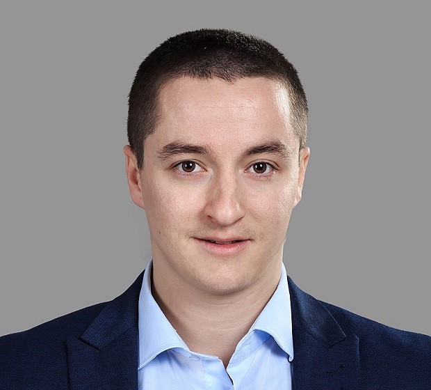 Освободиха Явор Божанков от две парламентарни комисии