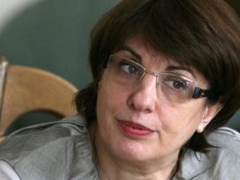 Юлиана Николова: Даваме ли си сметка какво означава 10 месеца президентско управление