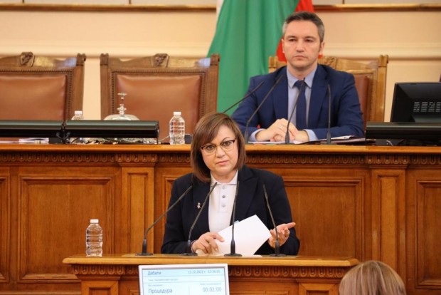 Корнелия Нинова: Министърът на икономиката Стоянов се превръща в заплаха за националната сигурност на България