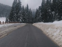 АПИ: Пътуването в Северозападна България само с автомобили, подготвени за зимни условия