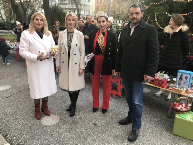 Мисис България 2022 откри благотворителен базар в Пловдив