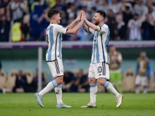 Аржентина е на финал след 3:0 срещу Хърватия