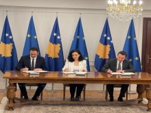 Лидерите на Косово подписаха молба за членство в ЕС