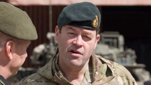 Началникът на ГЩ на Великобритания призова да се отмени решението за съкращаване на числеността на армията