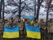 Украйна съобщи за освобождаването на 64 войници от руски плен