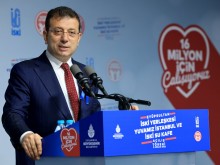 Опозиционният кмет на Истанбул влиза в затвора за близо 3 години за обида на ЦИК