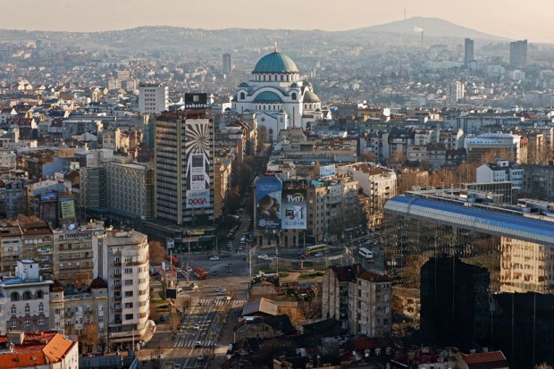 Белград: Прищина заграби властта в Косовска Митровица