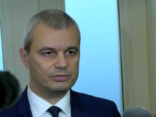 Костадин Костадинов: За нас е подигравка номинацията на акад. Денков