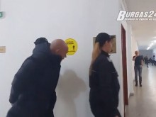 Окръжен съд – Бургас задържа под стража обвиняем за държане и разпространение на наркотични вещества