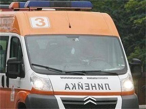 Три жени пострадаха след катастрофа на пътя Бургас Варна съобщават от