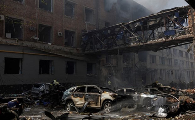 Кметът на Харков: Руските удари са нанесли колосални разрушения на инфраструктурата