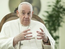 Папата: Конфликтът в Украйна е "световна война" и няма да приключи скоро