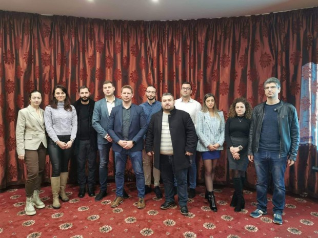 </TD
>Близо 100 бургаски лекари се обединиха в Младежка секция към