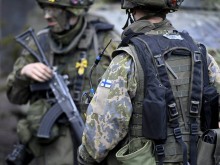 Финландия ускорява превъоръжаването на армията