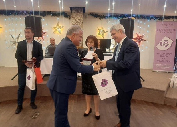 Кмет на БСП получи награда за най-социален кмет