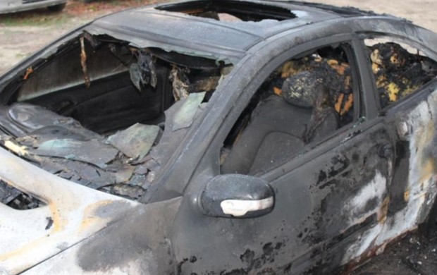 TD Автомобил изгоря напълно тази сутрин в Благоевград  Сигналът е получен в
