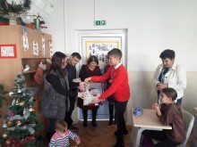 Ученици от Смолян дариха 5000 лв. на единствения първокласник от наводненото село Богдан