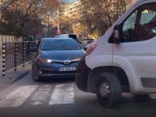 Объркана дама задръсти улица в Пловдив