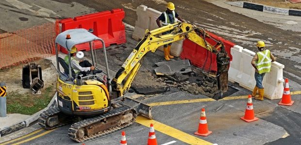 Държавата отпусна 3,2 млн. лева на Община Русе за основен ремонт на улици