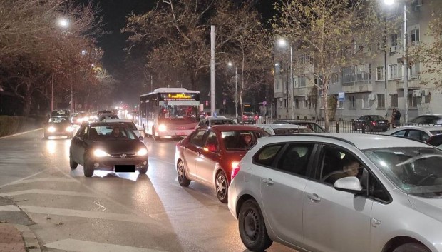 Поставят номера на новите електромобили в Пловдив