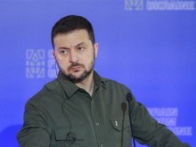 Зеленски обеща да върне Крим на Украйна
