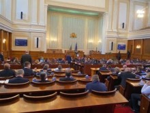 Народните представители направиха промени в дневния ред на днешното заседание