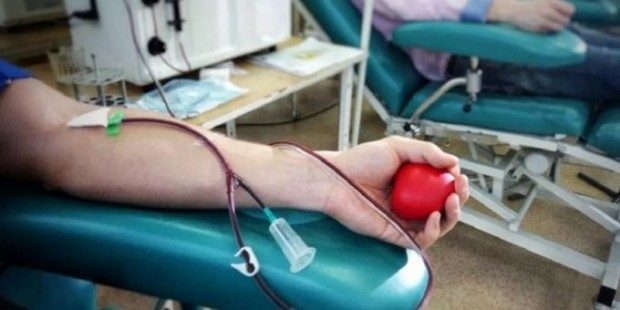 </TD
>Д-р Иван Тодоров от Пловдив се нуждае от животоспасяващо кръвопреливане