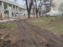 Затвориха улица заради стадион "Христо Ботев", шофьори газят закона