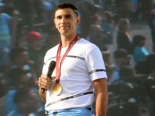 100 000 души аплодираха вратаря на Аржентина