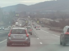 АМ "Тракия" се задръсти