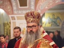 Варненският и Великопреславски митрополит Йоан: Честито Рождество Христово!