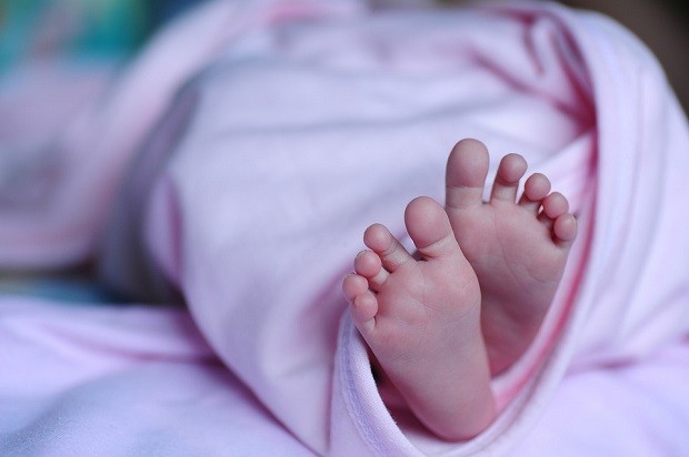 Момиченце се роди на Коледа в Смолянската болница