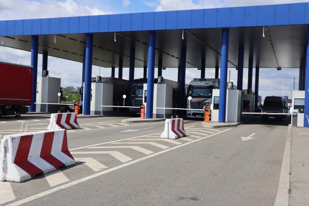 "Гранична полиция": Трафикът е интензивен на ГКПП "Кардам" за товарни автомобили на изход