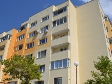 Стартира кандидатстването по новата програма за саниране на многофамилни жилищни сгради в Община Казанлък