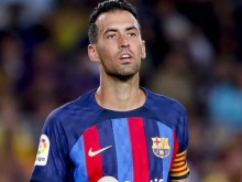 Обрат: Шави убедил Бускетс да остане в Барселона