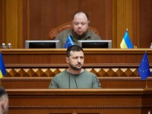 Зеленски пред Радата: Западът спря да се бои от Русия благодарение на Украйна, ще възстановим територията си