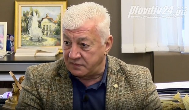 </TD
>Кметът на Пловдив определя 2022 година като тежка, с много