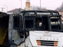 Конфликти на барикадите в Северно Косово, някои се съпротивляват на решението на Вучич