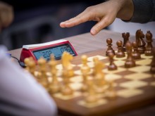 Световно първенство по блиц шах: Иван Чепаринов загуби от Магнус Карлсен