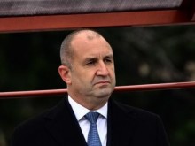 Румен Радев губи позиции сред народното одобрение, ГЕРБ държат първото място