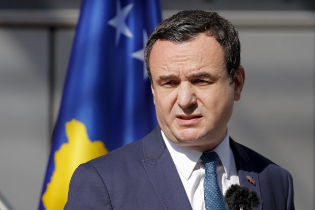 Министър председателят на Косово Албин Курти призова за увеличаване на