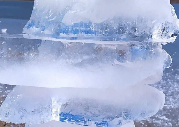 В Кюстендил правят леден кръст – изкуство без въглероден отпечатък