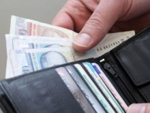 КНСБ поиска заплата за издръжка от 1700 лева