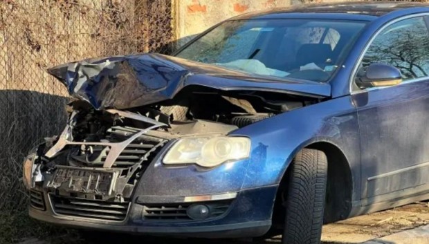 Самоличността на шофьора, който удари няколко коли навръх Нова година в София