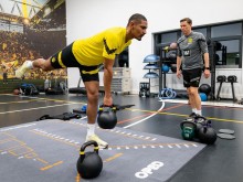 Оперираният от рак на тестисите играч на Дортмунд вече тренира