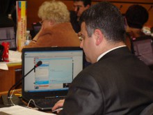 На виртуалния селскостопански работник Керин не му се чисти града в реалния живот