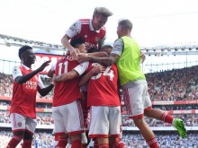 Арсенал излиза срещу Нюкясъл в битка на "Топ 3" в Англия