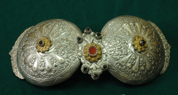 Старинни златни и сребърни пафти ще бъдат показани за първи път пред публика в "Двореца" в Балчик